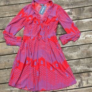 NWT Modcloth Vibrant Red and Blue Long Sleeve Dress size 6